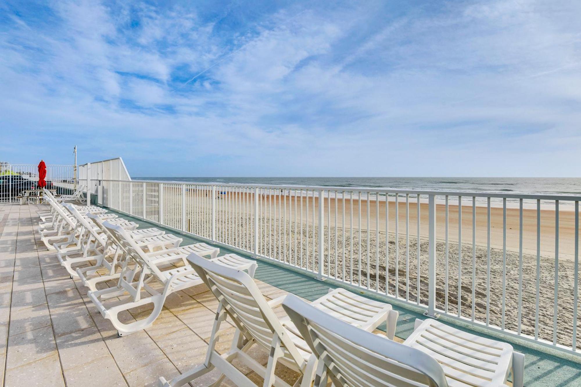 Updated Daytona Beach Oceanfront Studio! Exterior foto